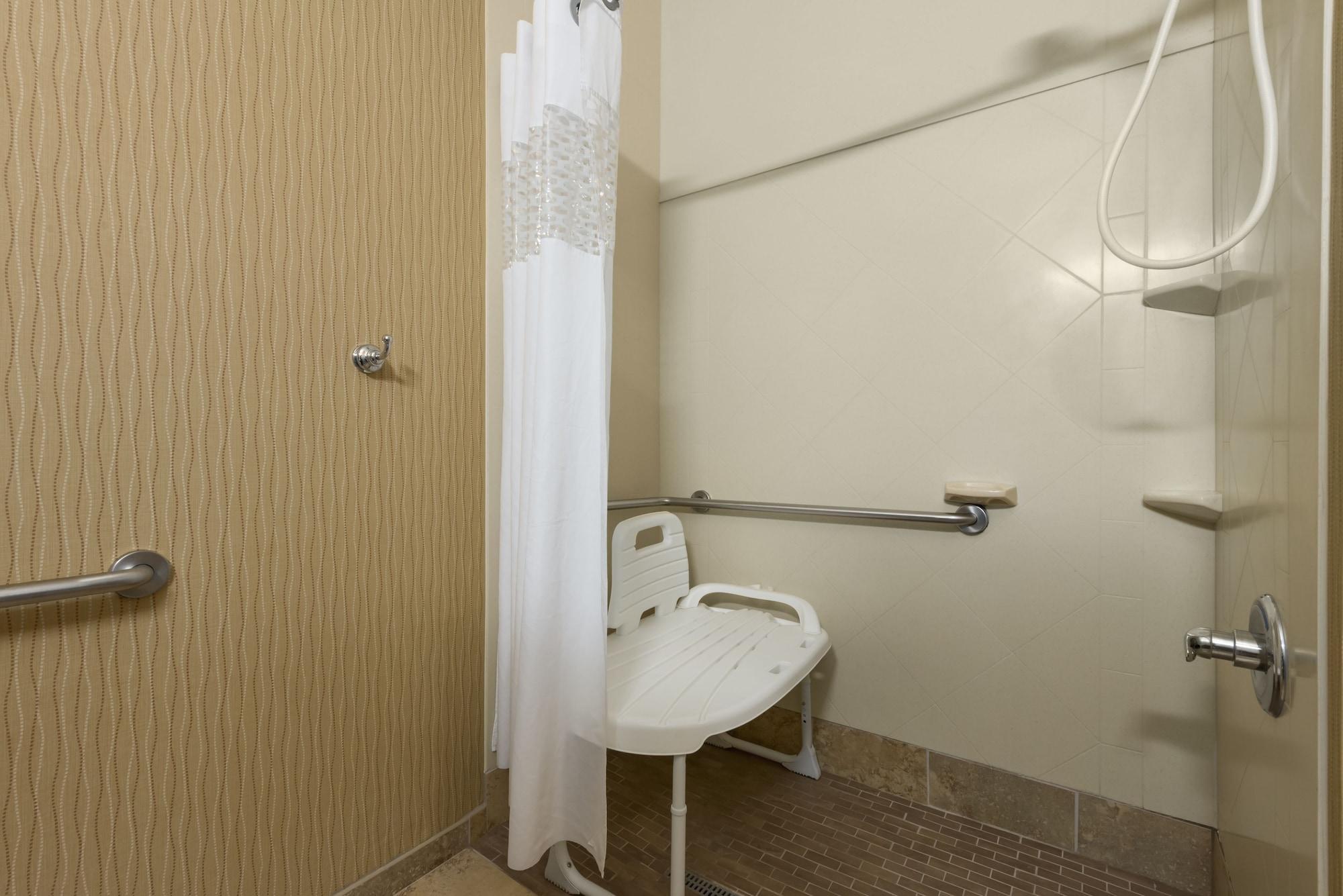 Hampton Inn Мерріллвілл Екстер'єр фото