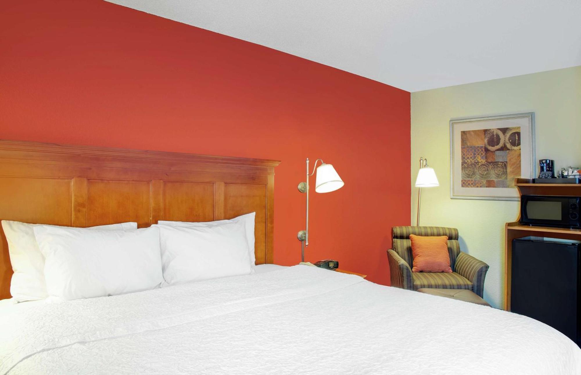 Hampton Inn Мерріллвілл Екстер'єр фото